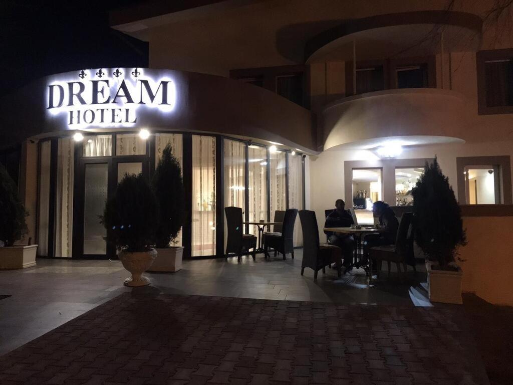 Hotel Dream Sztara Zagora Kültér fotó